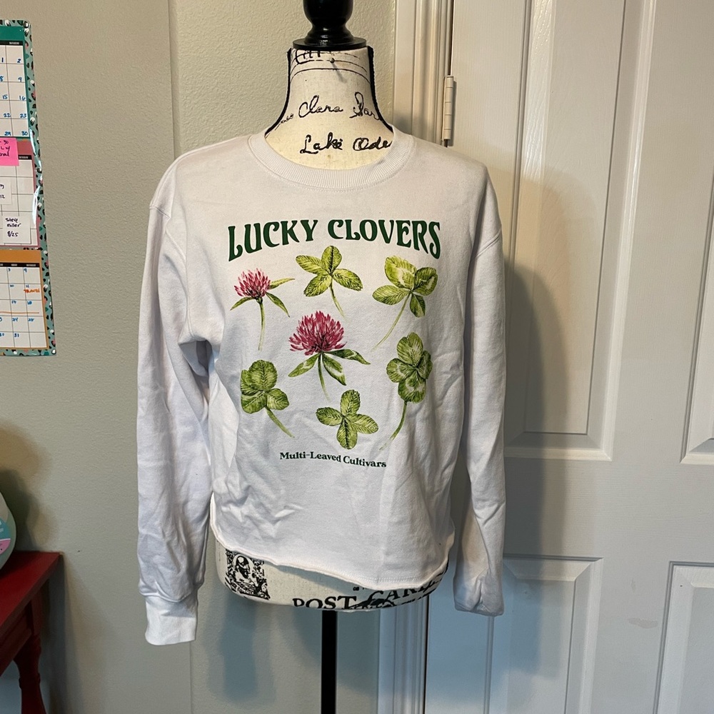 Botanical crop top sweat shirt. Ladies XL